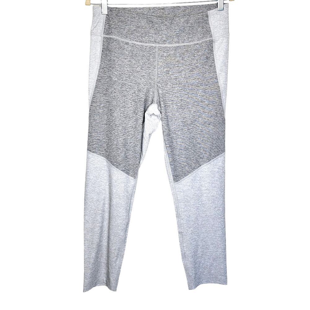 Outdoor Voices Gray Mid Rise Two Tone 3/4 Active Warm Up Leggings Women Sz XL - Picture 3 of 6